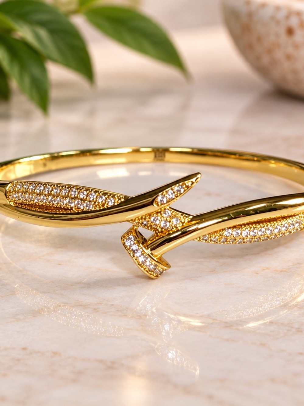 18K Gold Plated Copper Nail Bangle Bracelet Zirconia Hinged Clasp 7.25"